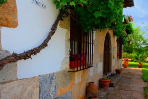 Casa rural Navarra de tres estrellas - Mertxenea