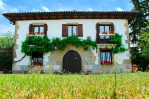 Rural house Pamplona 10 km, Mertxenea